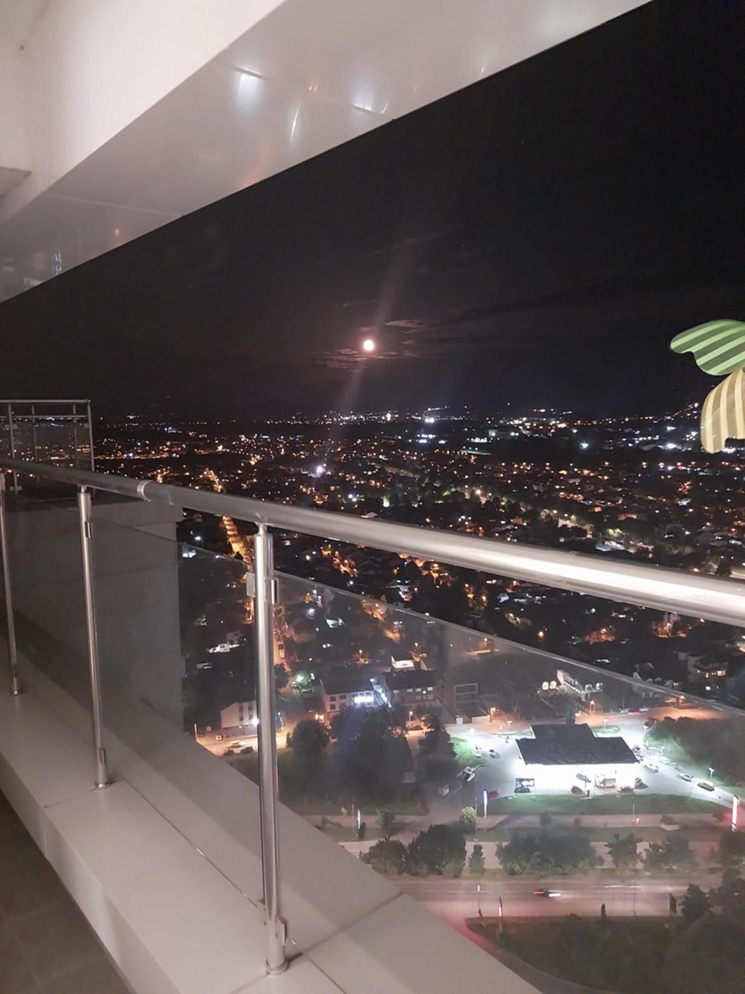 33 Floor, Luxury Apartment, Amazing View Sky City Cevahir-Szkopje Kültér fotó